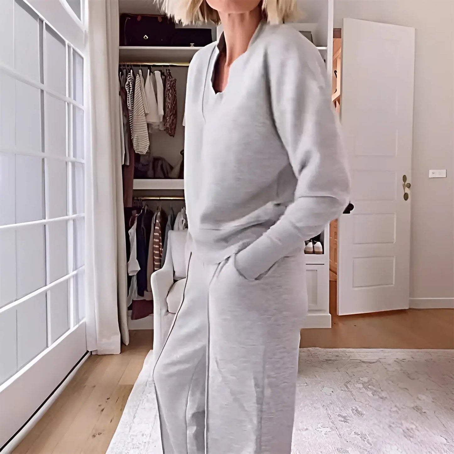 Katharina | Modischer Trainingsanzug Für Die Frau Von Heute Zendoo.de